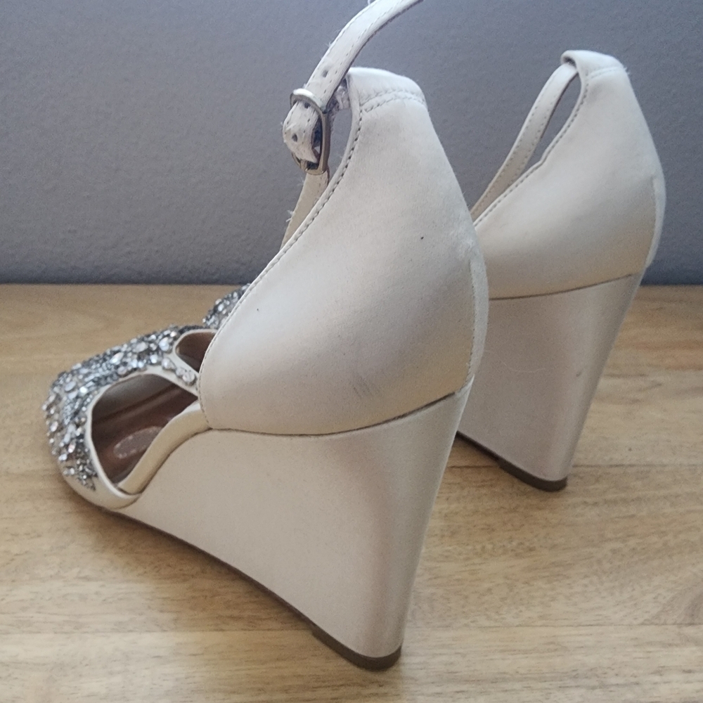 Badgley Mischka Sarah Embellished Wedge Evening Shoe Womens Sz 9 - Picture 6 of 10